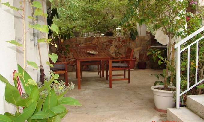 Island Hvar Apartment | Oceanfront Studio Flat with Terrace in Jelsa, Hvar
