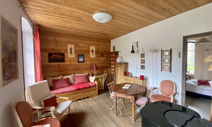 Barcelonnette Apartment | Charming Studio for Rent with Lake View in Barcelonnette
