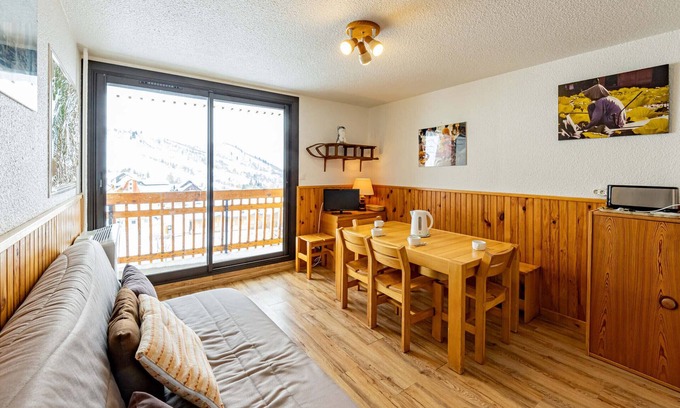 Saint-Francois-Longchamp Apartment | Studio/T1 26m² for 5 people with balcony in Saint-François-Longchamp