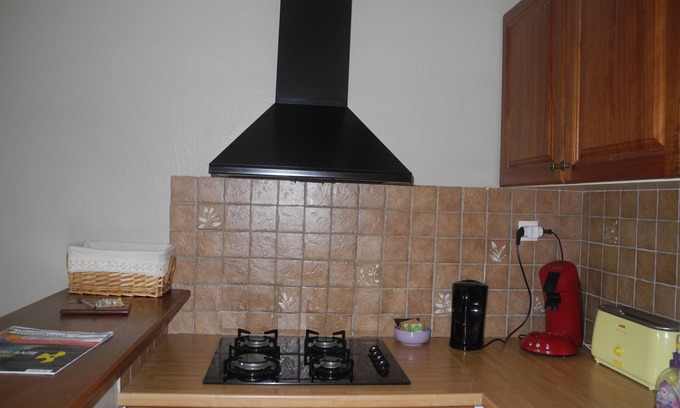 Kourou Apartment | Cozy Studio for 1-2 Guests with Oceanfront Amenities