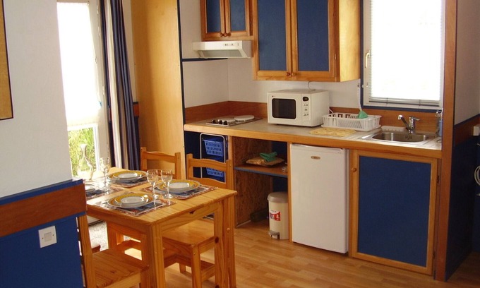Pont-l'Abbe Apartment | Cozy Studio Gîte de Plain Pied with Garden Access