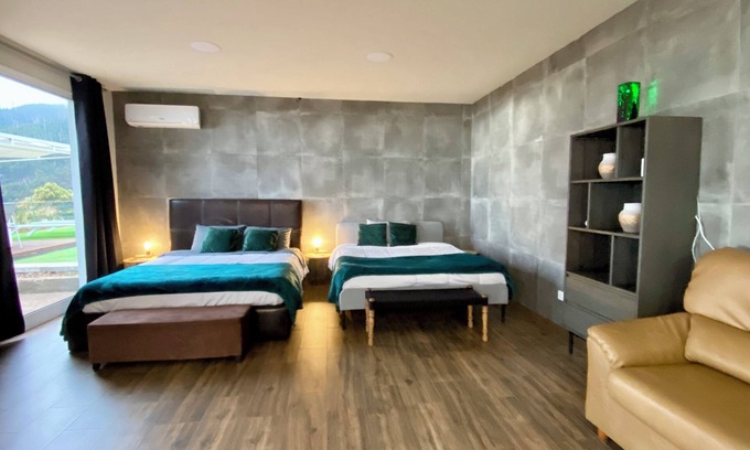 Monte Villa | Relaxing Studio Geek Villa with Pool and Ocean View