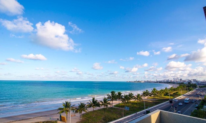 Cabedelo Apartment | Elegant Studio Golden Beach with Pool and Child-Friendly Amenities