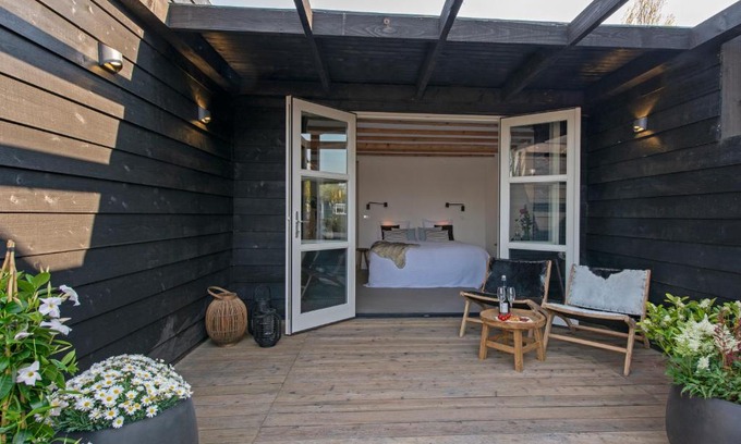 Cruquius Apartment | Family-Friendly Studio Haarlemenmeer with Top Guest Ratings