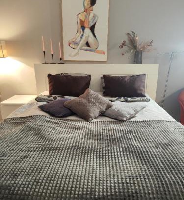 Kallio Apartment | Charming Studio in Kallio - Pet and Child Friendly Stay