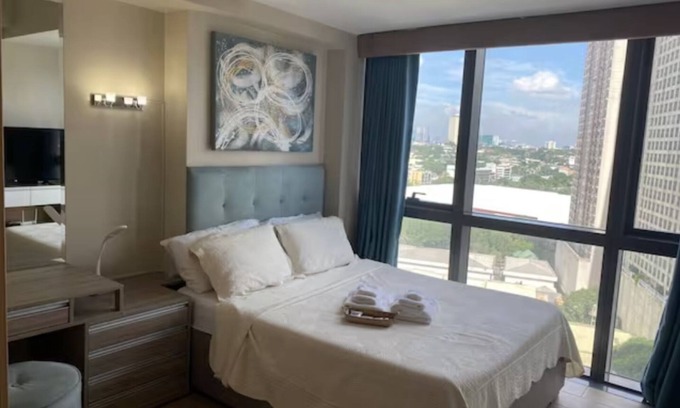 Bagumbayan Apartment | Family-Friendly Studio at One Eastwood Avenue Awaits You