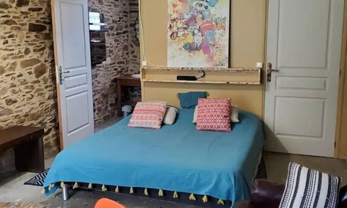 Sarlande House | Independent and Authentic Studio in Périgord Vert