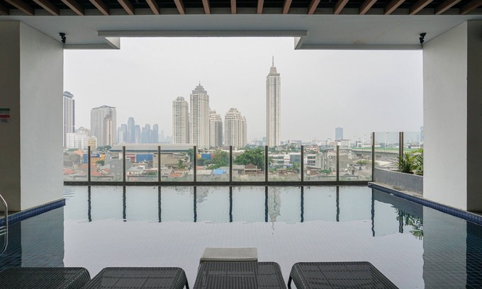 Cipulir Apartment | Cozy Studio Kebayoran Icon Apartment near Gandaria City Mall