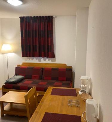 Saint-Etienne-en-Devoluy Apartment | Cozy Studio les toits du Devoluy - Family and Pet Friendly