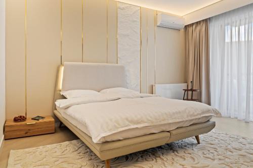 Pipera Apartment | Studio Luxury Cortina North Residence Pipera