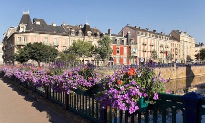 Belfort Apartment | Child-Friendly Studio Meublé 9: Your Budget Escape Awaits
