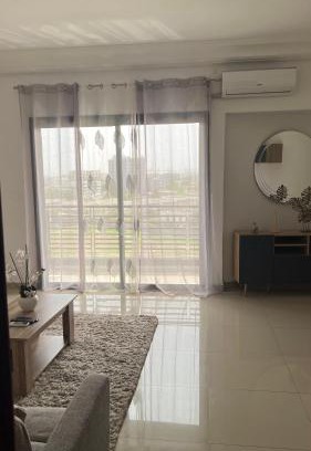 Grand Dakar Apartment | Cozy Studio Meublé: Ideal for Families and Well-Rated