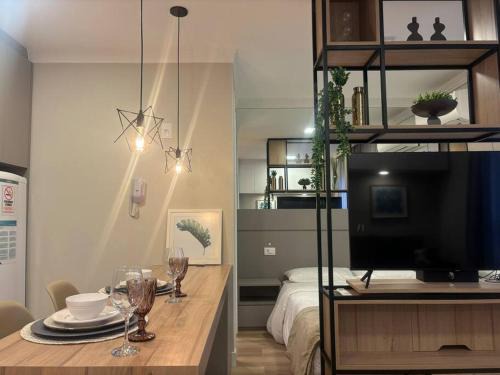 Bigorrilho Apartment | Stylish Studio Moderno Ap 66 in the Heart of Soho