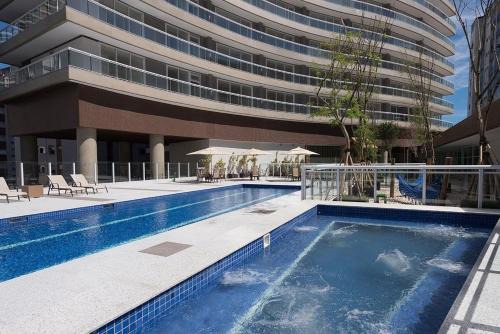 Pompeia Apartment | Modern Oceanfront Studio in Luxury Condo with Pool