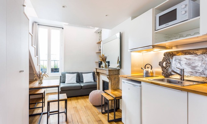 Quartier Saint-Georges Apartment | Discover Studio Montmartre Opéra - Guest Rated 9.6/10
