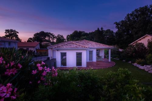 La Brede House | Family-Friendly Studio Nathalie et Sebastien - Rated 8.7/10