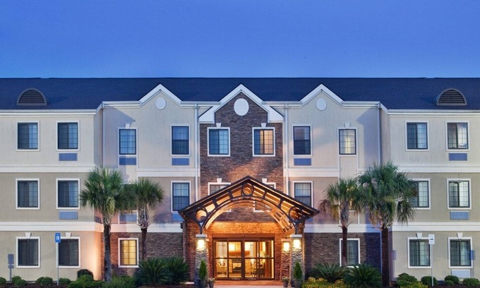 Eden Apartment | Convenient Studio Near Savannah Airport with Free Breakfast