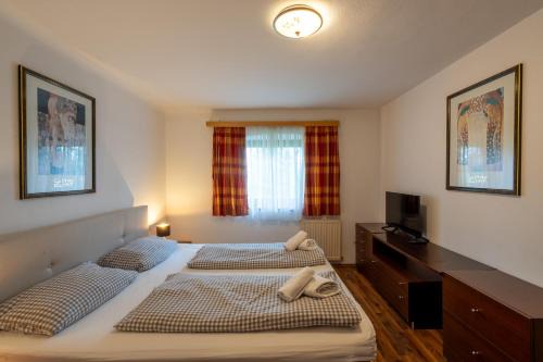 Nonntal Apartment | Inviting Studio Nonntal: Family-Friendly Stay Awaits