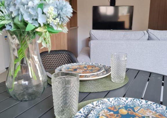 Velha Apartment | Pet-Friendly Studio Novo Near Vila Germânica - Rated 9.8