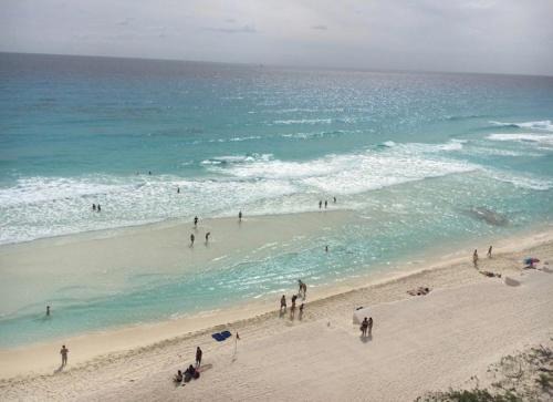 Punta Cancun Apartment | Oceanfront Studio with Private Beach & Pool Access