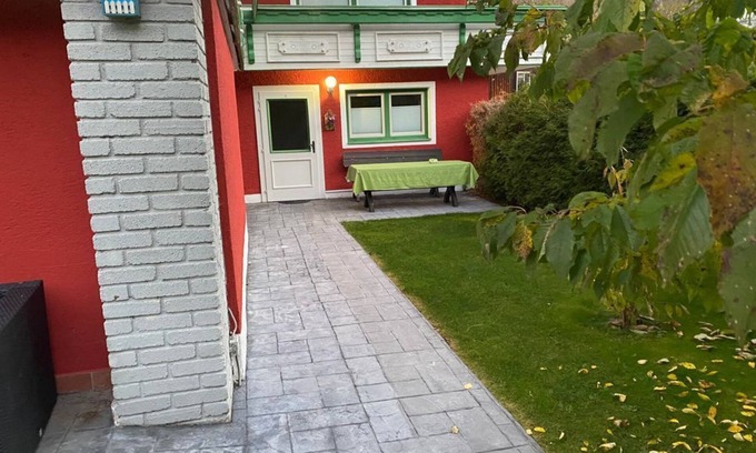Stall Bed & Breakfast | Ocean View Studio "Pepper" - Ideal for Family Getaways