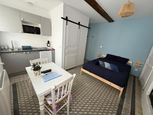 Estevelles Apartment | Studio privé