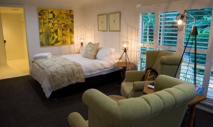Millthorpe Apartment | Cozy Studio PYM23: A Serene Getaway for Two