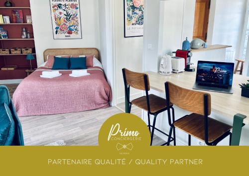 Nevers Apartment | Stylish Studio Remigny in Nevers - Rated 9.5/10 by Guests