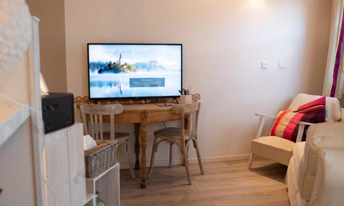 Lesquin Apartment | Guest Rated 9.8: Ground Floor Studio near Lille Airport