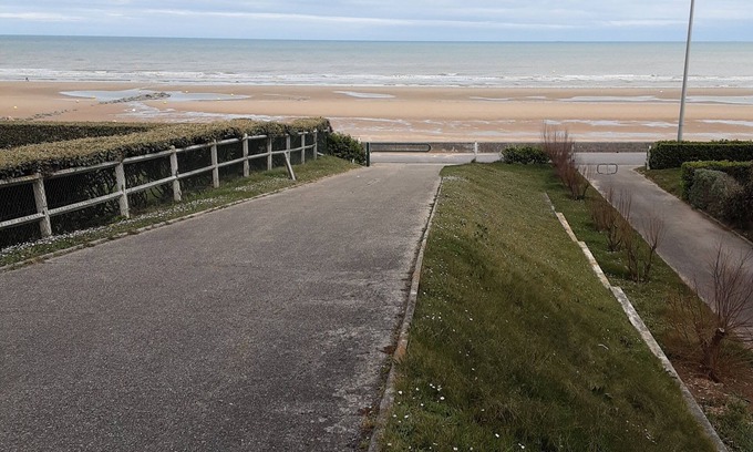 Cabourg Apartment | Seaside Cabin Retreat with Pool and Oceanfront Views