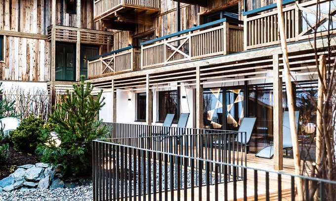 Rain Apartment | Flexible Studio with Spa & Breakfast at Hotel Stockinggut
