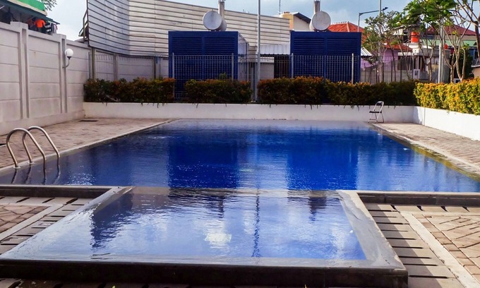 Kelapa Gading Timur Apartment | Cozy Studio Tifolia Apartment with Pool Near Kelapa Gading