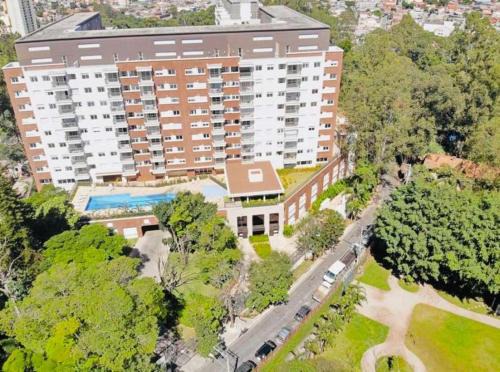 Campo Grande Apartment | Top Idea Interlagos: Pet-Friendly Retreat with Pool Access