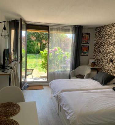 Dax Apartment | Studio touristes curistes , jardin terrasse