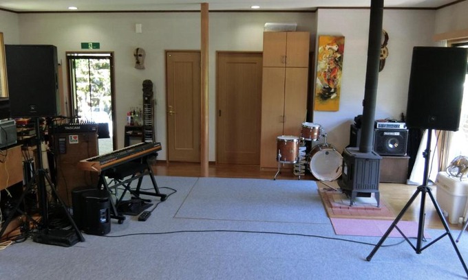 Ajiro House | Unforgettable Stay at studio-Uha with Hot Tub Amenities