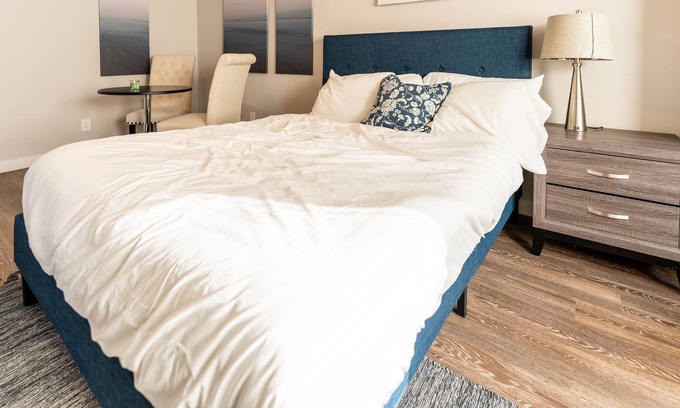 Coronado Hills Apartment | Studio w/ Great Location Near Highway DT-C