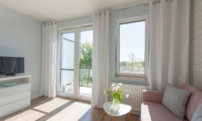 Puck Apartment | Inviting Studio by the Bay with Pet-Friendly Amenities