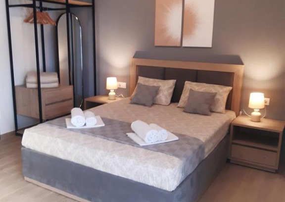 Sarti Apartment | Top-Rated Studio Wilem with Kitchen for Unforgettable Stays
