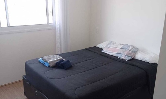 Bras Apartment | Modern Studio with Pool & Gym, Steps from Brás Metro