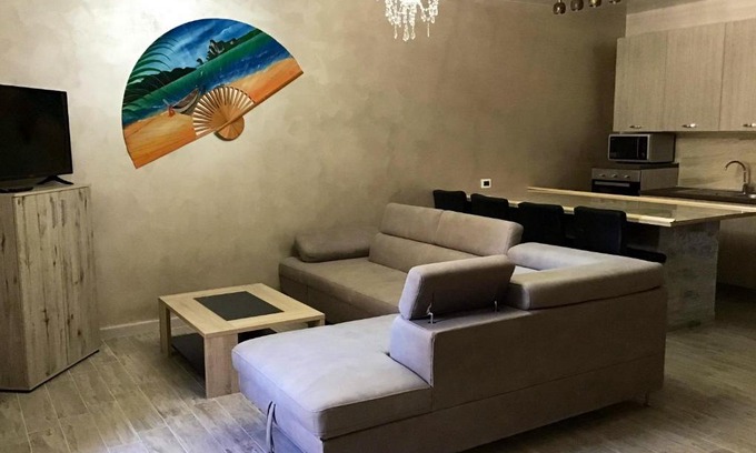 Favara Apartment | Cozy Studio with Wifi in Agrigente for Family Getaways