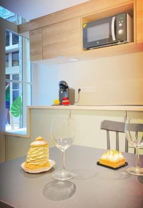 Jules Ferry - Recamier Apartment | Serene Studio Zen Tokyo - Rated 8.1/10 by Guests