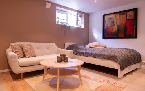 Sandnes Apartment | Inviting Studio Apartment in Central Sandnes - Rated 9.2/10
