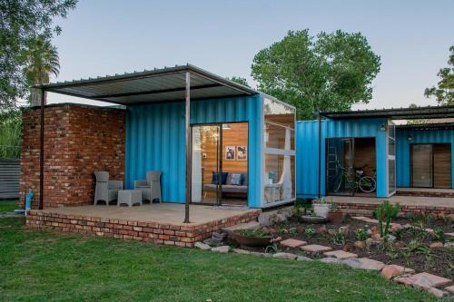 Vredefort Apartment | Budget-Friendly Studios @ Delver with Kitchen Amenities