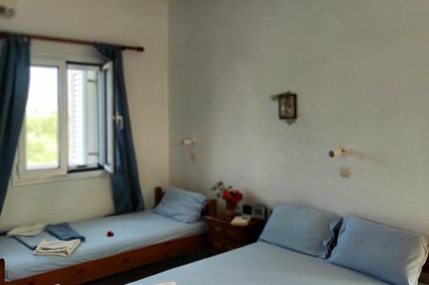 Kalamaki Apartment | Pet-Friendly Stay at Studios Maria Anna - Rated 7.6/10