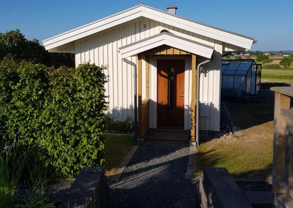Traslovslage Cabin | Unforgettable Stuga i Gamla-köpstad with Oceanfront Views