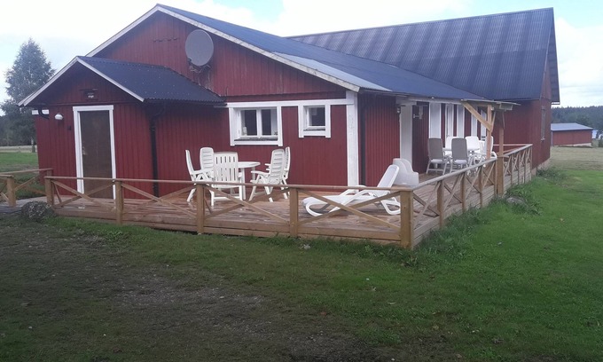 Asenhoga House | Cozy Stuga Sörgarden2 Apartments by the Forest - 9.4/10 Rating
