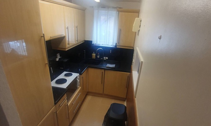 Walsall Apartment | Inviting 1-Bed Apartment in Walsall with Kitchen & Breakfast