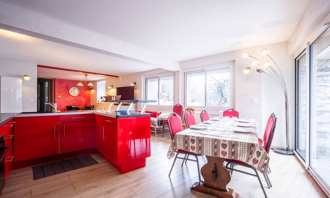 Estarvielle House | Family-Friendly Villa Estarvielle with Spa & Breakfast