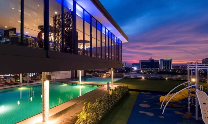 Bunga Paya Pantai Apartment | Scenic 1BR Suite with Breathtaking Views in Melaka