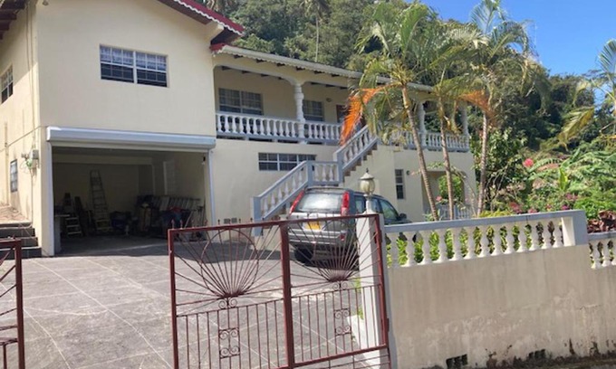 Grand Roy Apartment | Pet-Friendly 2-Bed Apartment in Grand Roy, Grenada